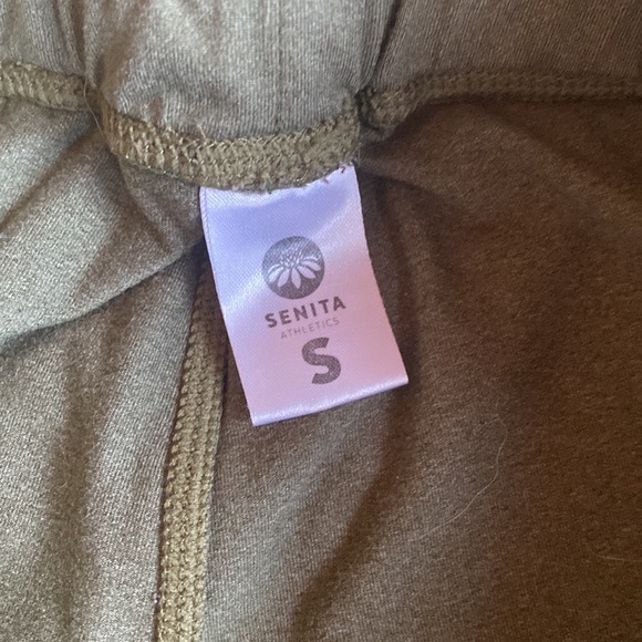 Senita • Weekend Joggers - Picture 3 of 5